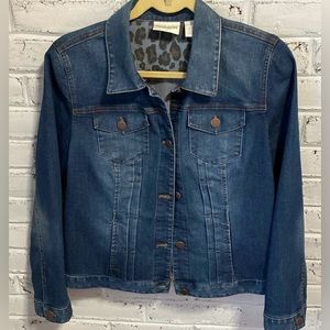 🪺Chico's Platinum Blue Denim Jacket, 4 Front Pockets. Size M, 8/10.